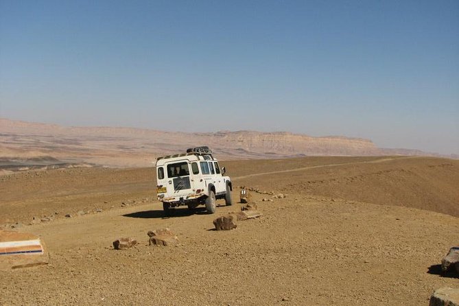 The Ramon Crater and rappelling package tour - an exciting combo tour. - Descending Independence Pass into Wadi Ramon